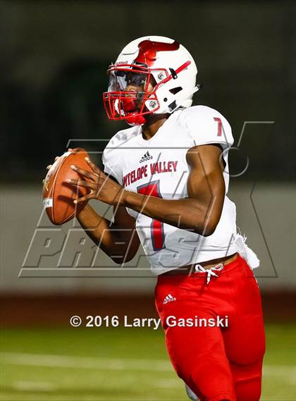 Thumbnail 3 in Antelope Valley vs. West Ranch photogallery.