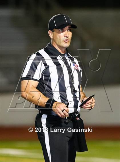Thumbnail 1 in Antelope Valley vs. West Ranch photogallery.