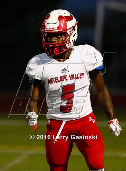 Thumbnail 1 in Antelope Valley vs. West Ranch photogallery.