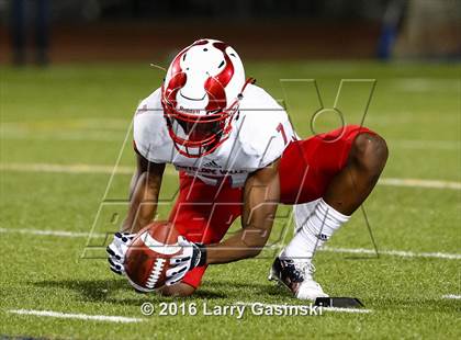 Thumbnail 3 in Antelope Valley vs. West Ranch photogallery.