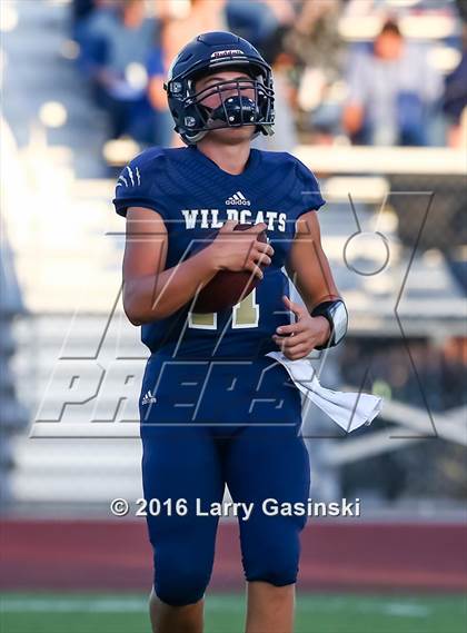 Thumbnail 2 in Antelope Valley vs. West Ranch photogallery.