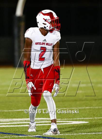 Thumbnail 3 in Antelope Valley vs. West Ranch photogallery.
