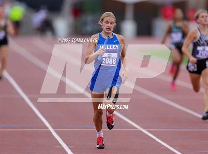 Thumbnail 1 in UIL 1A State Track Meet photogallery.