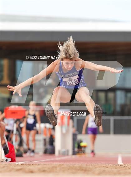 Thumbnail 3 in UIL 1A State Track Meet photogallery.