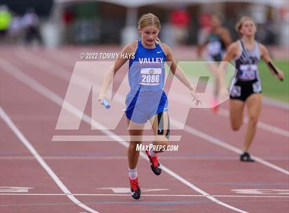 Thumbnail 2 in UIL 1A State Track Meet photogallery.