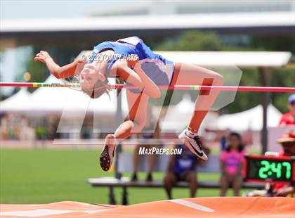 Thumbnail 2 in UIL 1A State Track Meet photogallery.