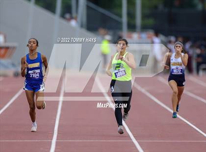 Thumbnail 1 in UIL 1A State Track Meet photogallery.