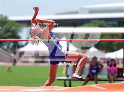 Thumbnail 3 in UIL 1A State Track Meet photogallery.