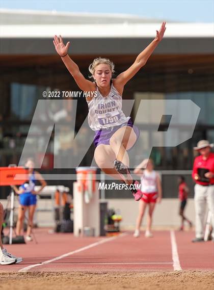 Thumbnail 2 in UIL 1A State Track Meet photogallery.