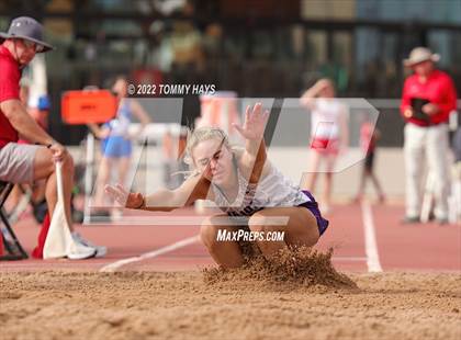 Thumbnail 3 in UIL 1A State Track Meet photogallery.