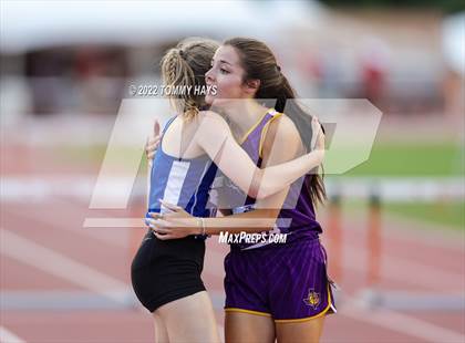 Thumbnail 1 in UIL 1A State Track Meet photogallery.