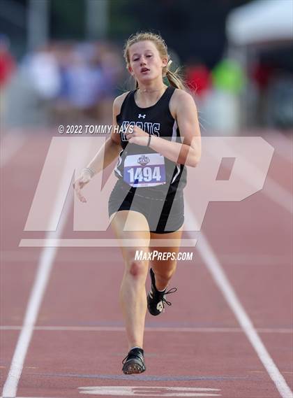 Thumbnail 1 in UIL 1A State Track Meet photogallery.