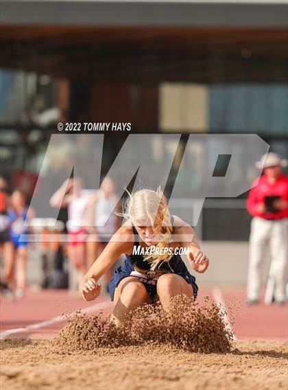 Thumbnail 3 in UIL 1A State Track Meet photogallery.