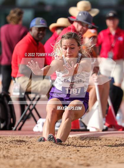 Thumbnail 3 in UIL 1A State Track Meet photogallery.