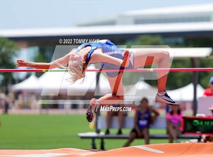 Thumbnail 2 in UIL 1A State Track Meet photogallery.