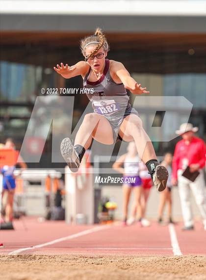 Thumbnail 3 in UIL 1A State Track Meet photogallery.
