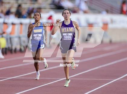 Thumbnail 1 in UIL 1A State Track Meet photogallery.