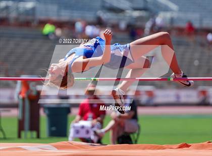 Thumbnail 2 in UIL 1A State Track Meet photogallery.