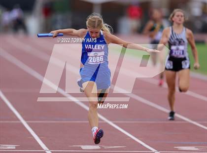 Thumbnail 3 in UIL 1A State Track Meet photogallery.