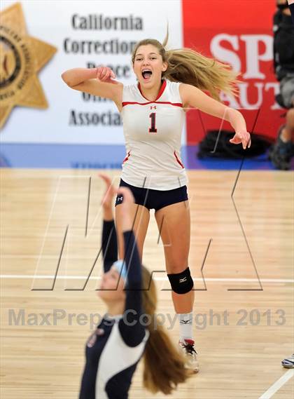 Thumbnail 1 in La Salle vs Harvard Westlake (CIF SS D1A Final) photogallery.