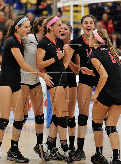 Thumbnail 3 in La Salle vs Harvard Westlake (CIF SS D1A Final) photogallery.