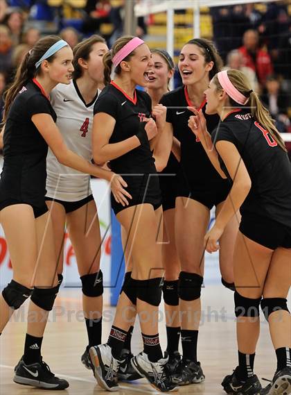 Thumbnail 2 in La Salle vs Harvard Westlake (CIF SS D1A Final) photogallery.