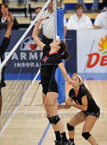 Thumbnail 2 in La Salle vs Harvard Westlake (CIF SS D1A Final) photogallery.