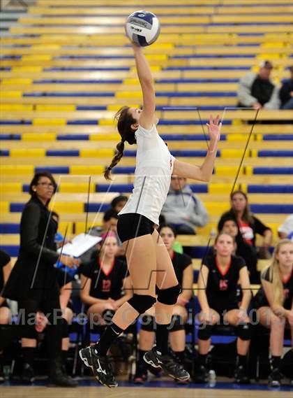 Thumbnail 1 in La Salle vs Harvard Westlake (CIF SS D1A Final) photogallery.