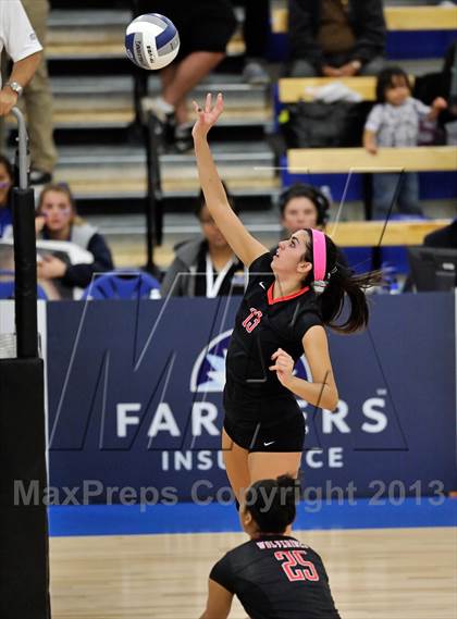 Thumbnail 2 in La Salle vs Harvard Westlake (CIF SS D1A Final) photogallery.