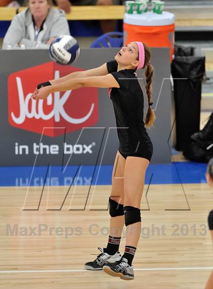 Thumbnail 3 in La Salle vs Harvard Westlake (CIF SS D1A Final) photogallery.
