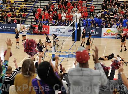 Thumbnail 3 in La Salle vs Harvard Westlake (CIF SS D1A Final) photogallery.