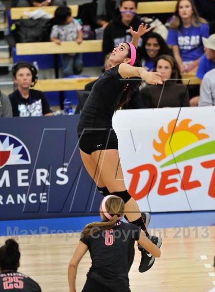 Thumbnail 1 in La Salle vs Harvard Westlake (CIF SS D1A Final) photogallery.