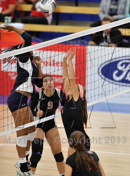 Thumbnail 3 in La Salle vs Harvard Westlake (CIF SS D1A Final) photogallery.