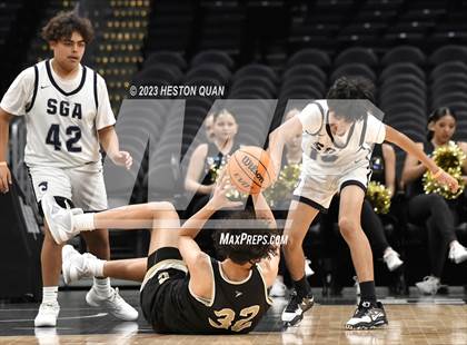 Thumbnail 3 in Canyon vs. San Gabriel Academy photogallery.