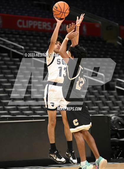 Thumbnail 2 in Canyon vs. San Gabriel Academy photogallery.