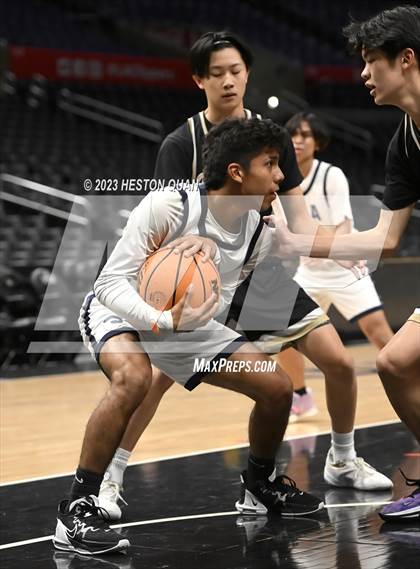 Thumbnail 2 in Canyon vs. San Gabriel Academy photogallery.