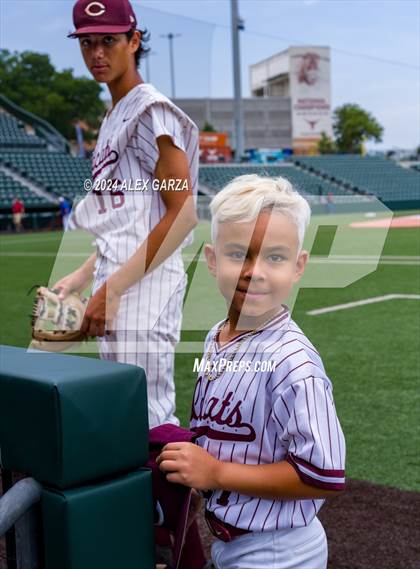 Thumbnail 2 in Calallen vs Spring Hill (UIL 4A Baseball Semi-Final) photogallery.