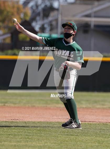 Thumbnail 1 in Royal vs  St. Bonaventure photogallery.