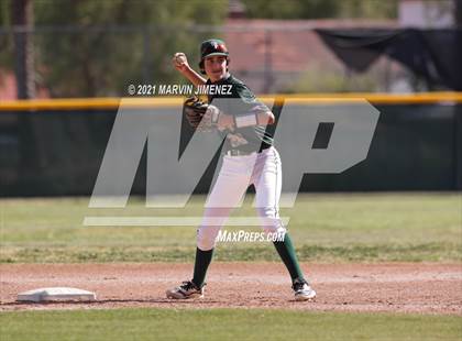 Thumbnail 2 in Royal vs  St. Bonaventure photogallery.