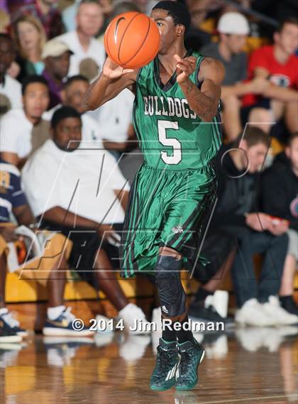 Thumbnail 3 in Miami Beach vs. Suwannee (City of Palms Classic) photogallery.