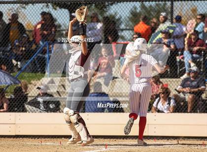 Thumbnail 2 in Elizabeth vs. Windsor photogallery.