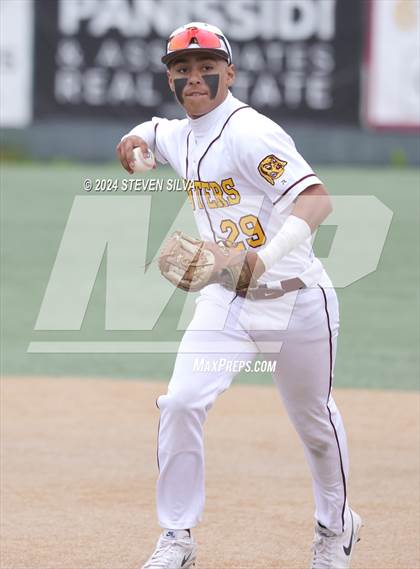 Thumbnail 2 in Scripps Ranch vs. Point Loma (CIF SDS Division 2 Second Round) photogallery.