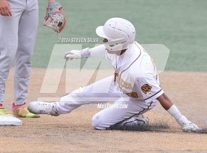 Thumbnail 1 in Scripps Ranch vs. Point Loma (CIF SDS Division 2 Second Round) photogallery.