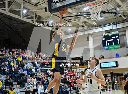 Thumbnail 3 in Avon @ Noblesville photogallery.