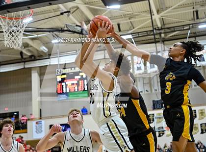Thumbnail 3 in Avon @ Noblesville photogallery.