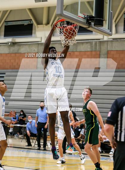 Thumbnail 1 in Kingsburg @ Clovis North photogallery.