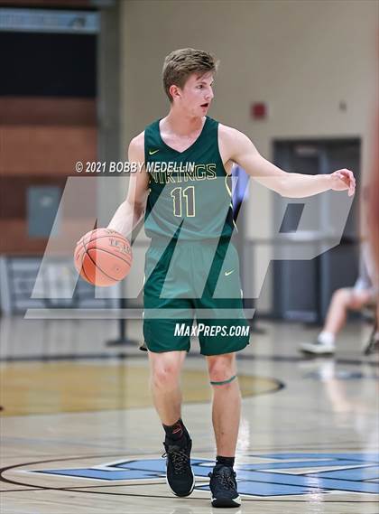 Thumbnail 1 in Kingsburg @ Clovis North photogallery.