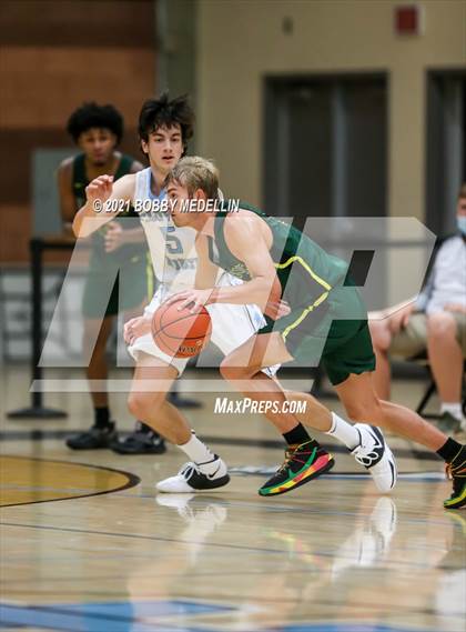 Thumbnail 2 in Kingsburg @ Clovis North photogallery.