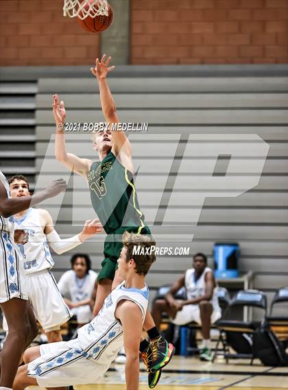 Thumbnail 3 in Kingsburg @ Clovis North photogallery.