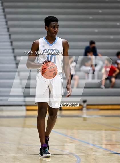 Thumbnail 2 in Kingsburg @ Clovis North photogallery.